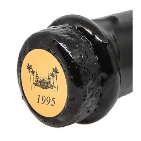 Rhum vieux La Favorite cuvée La Flibuste Bouchon 1995